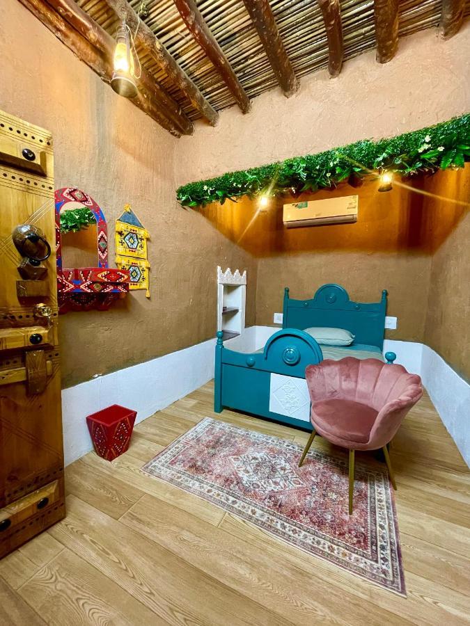 Heritage Guest House Shaqra نُزُل تُراثي Екстериор снимка