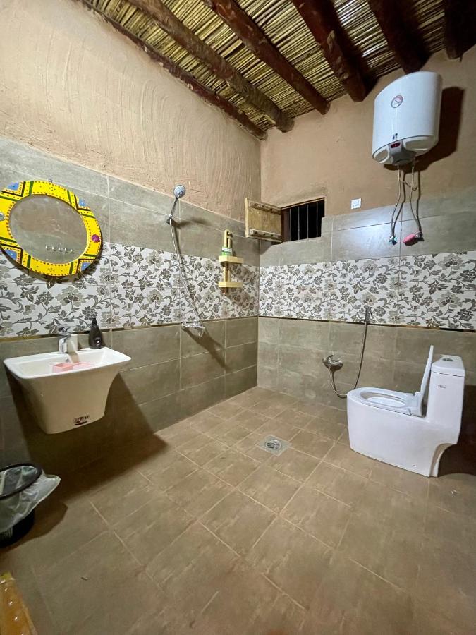 Heritage Guest House Shaqra نُزُل تُراثي Екстериор снимка
